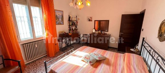 3 bedrooms Apartment in Bologna, Italy No. 136925 10