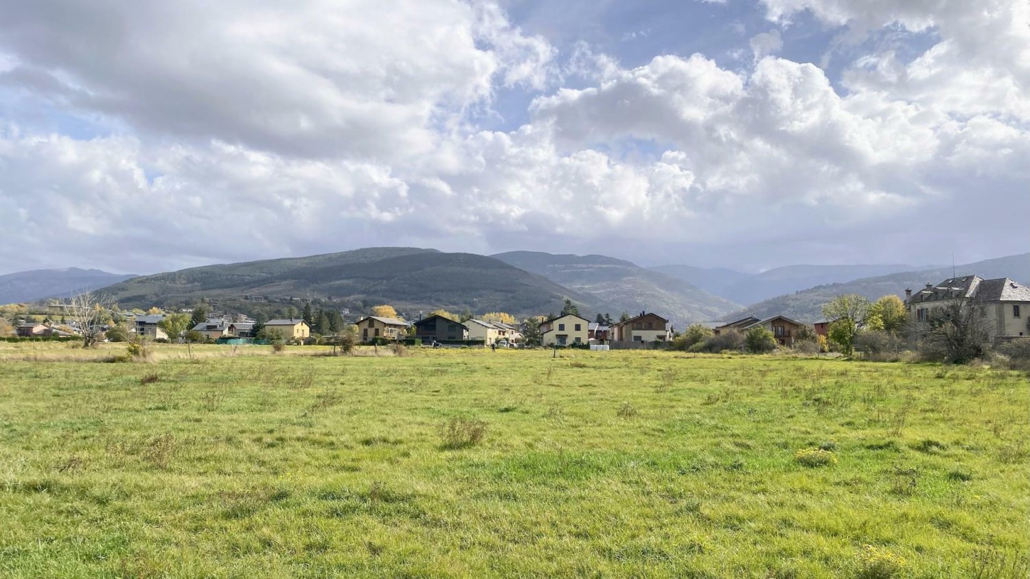  Land in Pyrenees-Orientales, France No. 297538