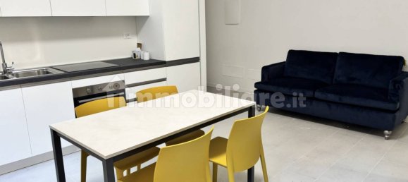 Квартира с 1 спальней в Кремона, Италия № 85695 4