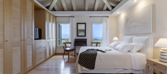 6 bedrooms Villa in Corfu, Greece No. 6175 24