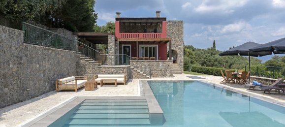 6 dormitorios villa en venta en Corfu, Central Corfu and Diapontian Islands, Corfu, Ionian Islands, Peloponnese, Western Greece and the Ionian, Greece № 6175 5