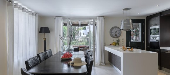 6 dormitorios villa en venta en Corfu, Central Corfu and Diapontian Islands, Corfu, Ionian Islands, Peloponnese, Western Greece and the Ionian, Greece № 6175 20