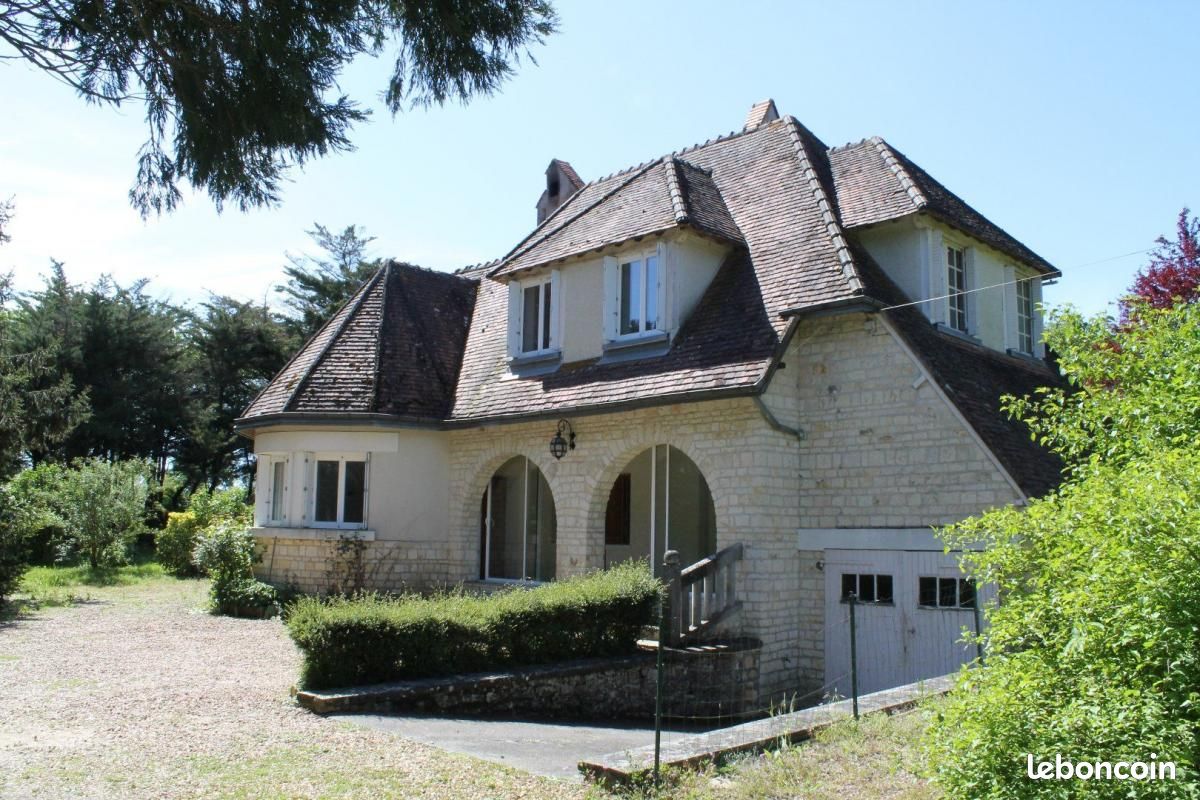 Дом с 4 спальнями в Неон-сюр-Крёз, Франция № 53053