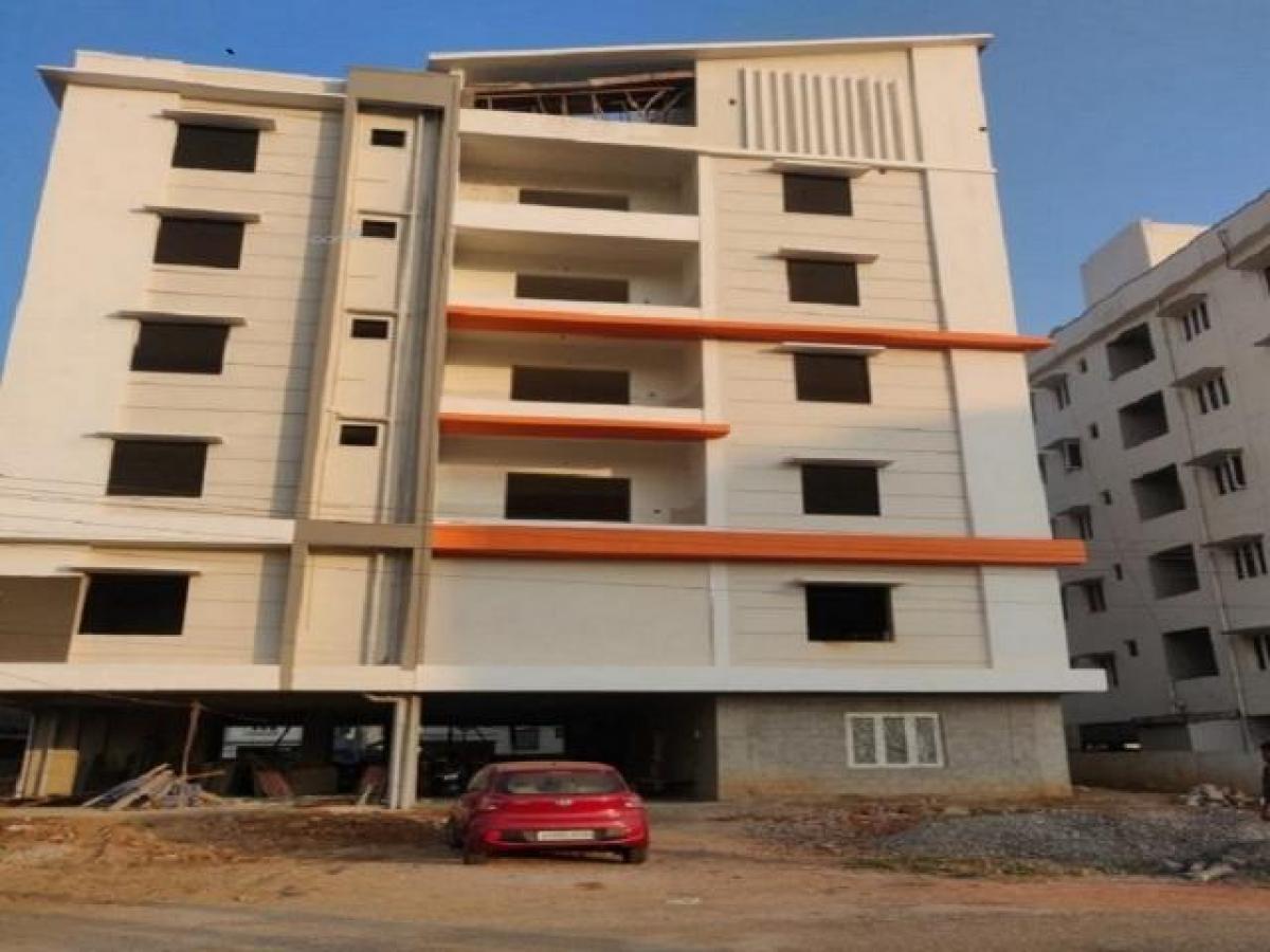 3 bedrooms House in Visakhapatnam, India No. 21860