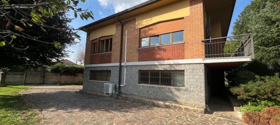 4 غرف نوم فيلا في Seveso, Italy رقم 361172 28