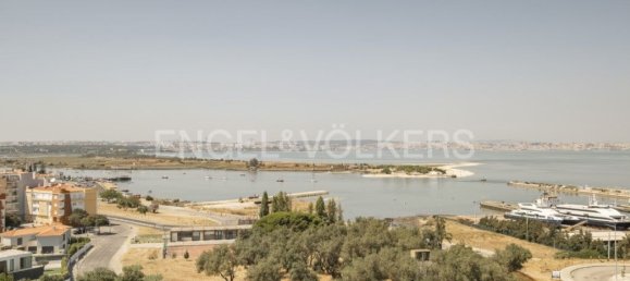 3 bedrooms Apartment in Seixal, Portugal No. 293279 2