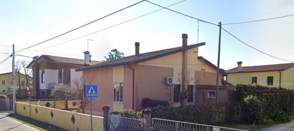 6غرفة منزل في Carbonera, Italy رقم 58202 4