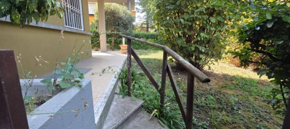 Квартира с 4 спальнями в Парма, Италия № 313538 40