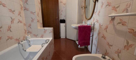 Квартира с 4 спальнями в Парма, Италия № 313538 21