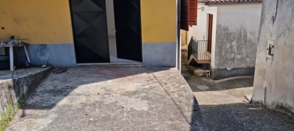 Дом с 6 комнатами в Кампанья, Италия № 74546 10