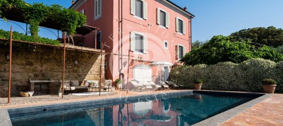 5 غرف نوم فيلا في Peccioli, Italy رقم 77615 5