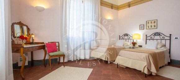 5 غرف نوم فيلا في Peccioli, Italy رقم 77615 23