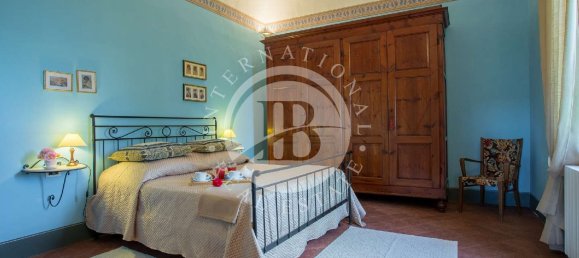 5 غرف نوم فيلا في Peccioli, Italy رقم 77615 24