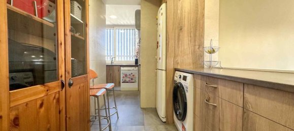 Apartamento de 2 dormitorios en Madrid, Spain No. 246190 17