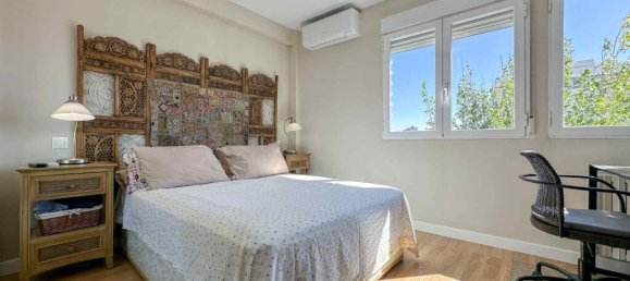 Apartamento de 2 dormitorios en Madrid, Spain No. 246190 32