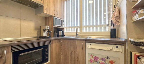 Apartamento de 2 dormitorios en Madrid, Spain No. 246190 15