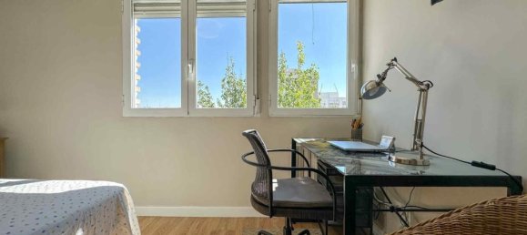 Apartamento de 2 dormitorios en Madrid, Spain No. 246190 39