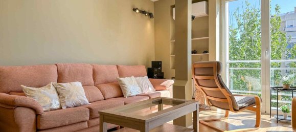 Apartamento de 2 dormitorios en Madrid, Spain No. 246190 2