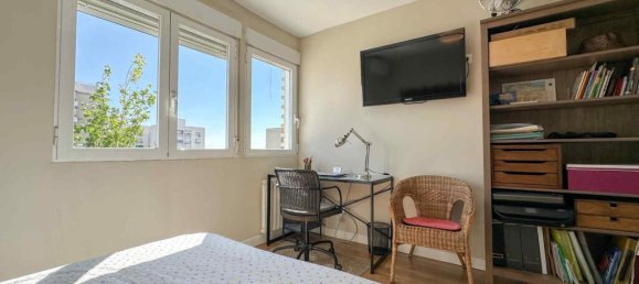 Apartamento de 2 dormitorios en Madrid, Spain No. 246190 38