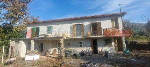 Villa de 6 divisões em Ferentino, Italy N.º 143612 5