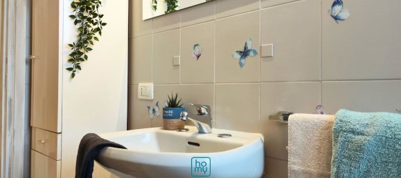 8 rooms Apartment in Carrara, Italy No. 50827 52