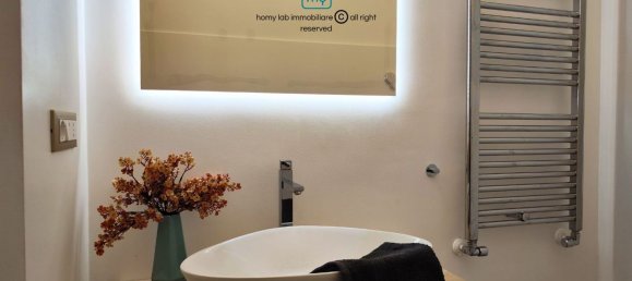 8 rooms Apartment in Carrara, Italy No. 50827 56