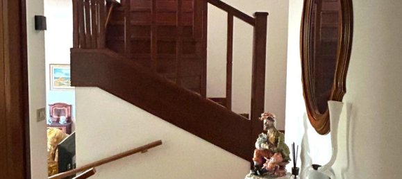 8 bedrooms House in Udine, Italy No. 376808 13