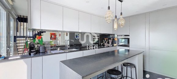 3 Schlafzimmer Doppelhaus in Choisy-le-Roi, France, Nr. 134445 10