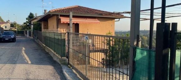 3 Schlafzimmer Villa in San Fermo della Battaglia, Italy, Nr. 12178 8