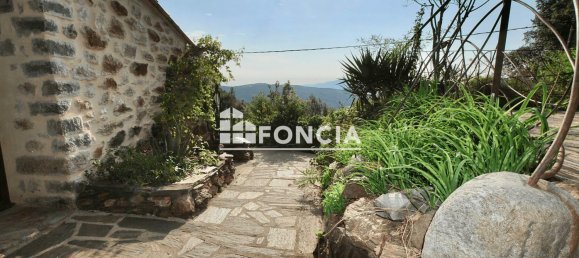 3 bedrooms House in Pyrenees-Orientales, France No. 354382 3