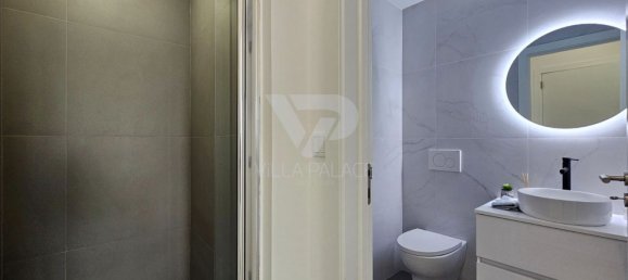 3 bedrooms Apartment in Lisbon, Portugal No. 100732 12