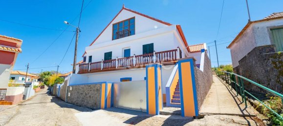 3 bedrooms House in Calheta, Portugal No. 148413 2