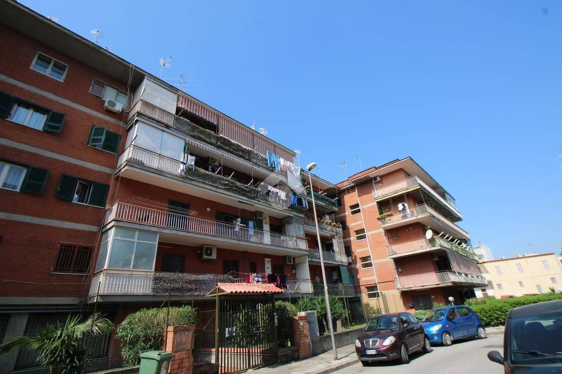3 bedrooms Apartment in Volla, Italy No. 345563