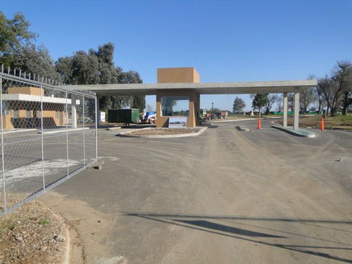  Land in Pilar, Argentina No. 116882