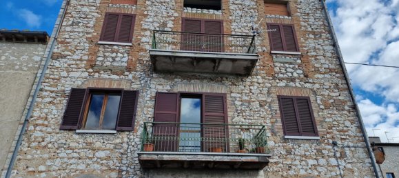 14-salle Maison à Lugnano in Teverina, Italy No. 273075 3