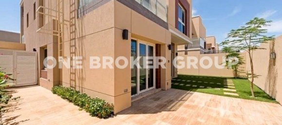 4 bedrooms Villa in Al Barsha, UAE No. 269 3