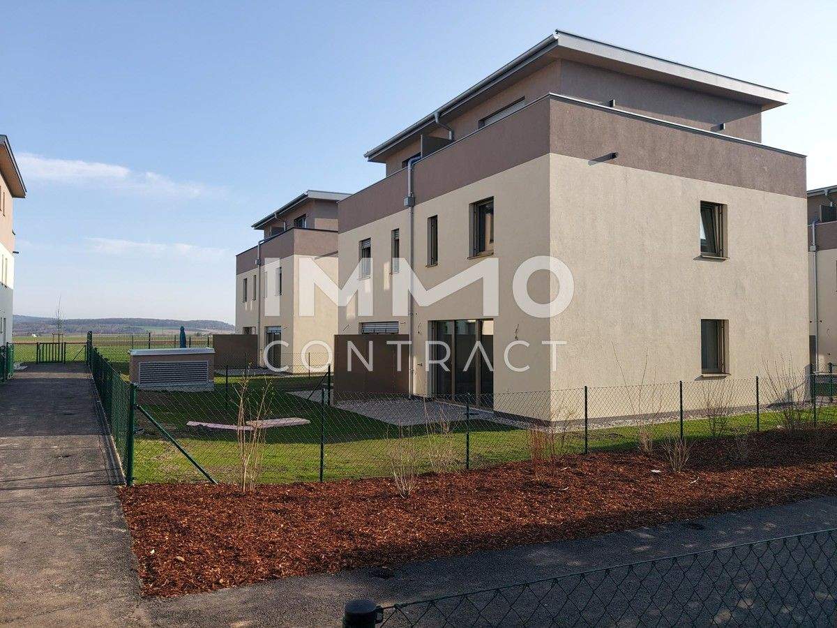 4 rooms Townhouse in St. Polten, Austria No. 153345