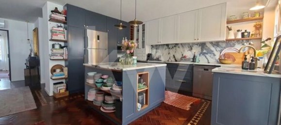 3 bedrooms Apartment in Lisbon, Portugal No. 82888 11