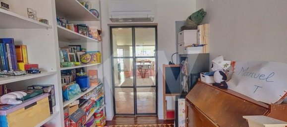 3 bedrooms Apartment in Lisbon, Portugal No. 82888 4