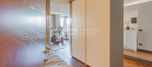 Квартира с 3 спальнями в Кампионе д’Италия, Италия № 70782 15