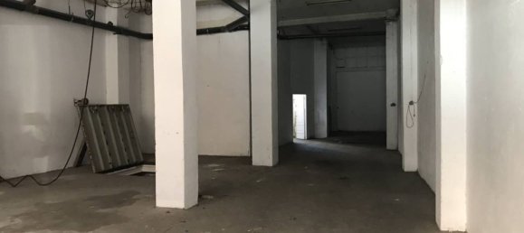Gewerbliche Immobilie in Valladolid, Spain 220m², Nr. 72156 2
