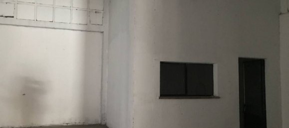 Gewerbliche Immobilie in Valladolid, Spain 220m², Nr. 72156 5