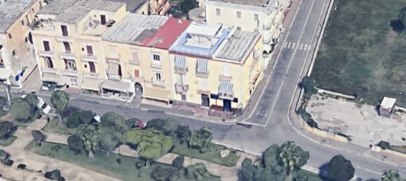 3 rooms Apartment in Bacoli, Italy No. 10959 2