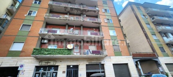 3 bedrooms Apartment in Benevento, Italy No. 293997 2