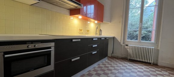 Casa de 4 dormitorios en Olivet, France No. 153865 2