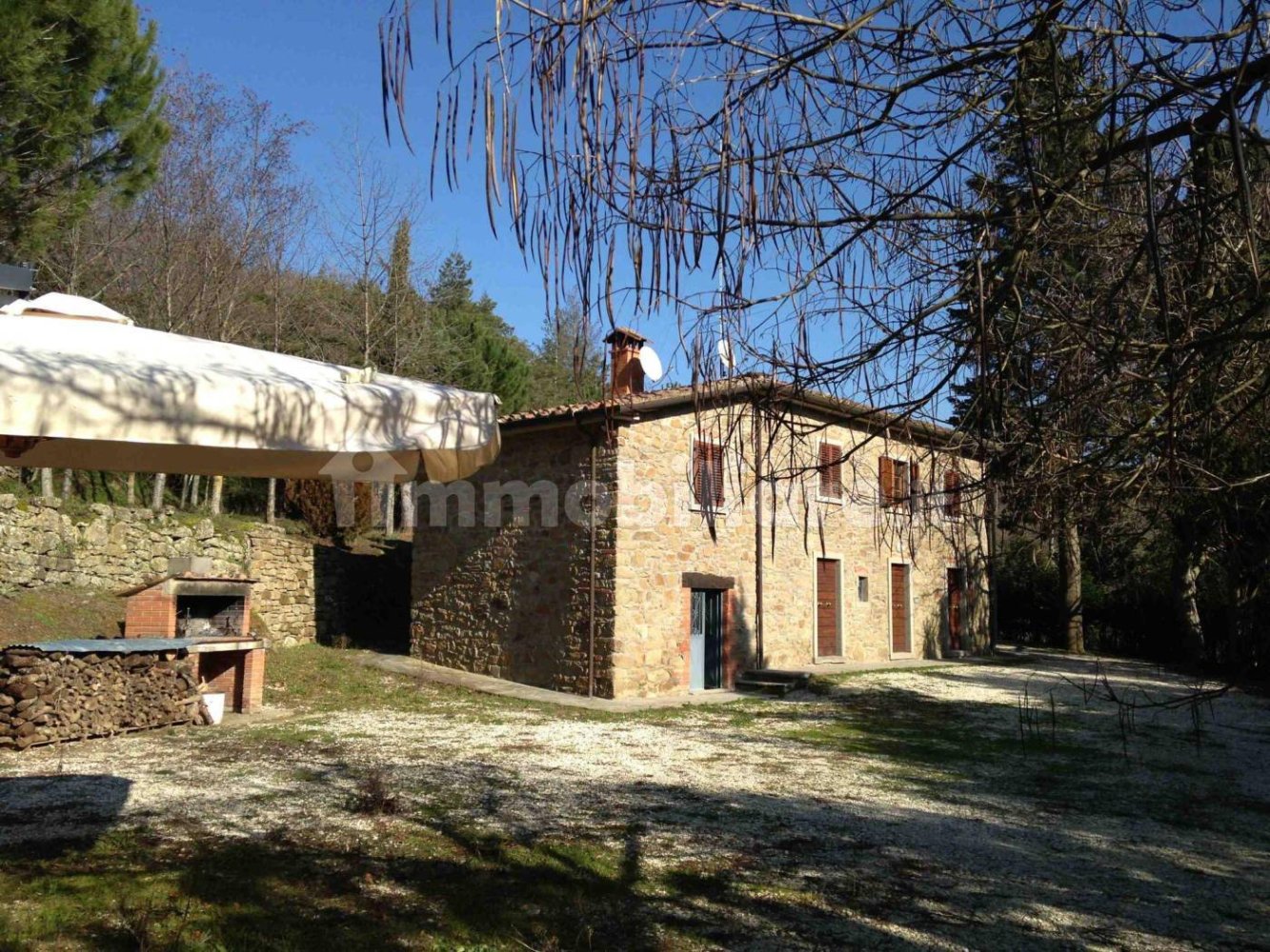 3 bedrooms House in Arezzo, Italy No. 252620