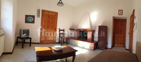 3 bedrooms House in Arezzo, Italy No. 252620 12