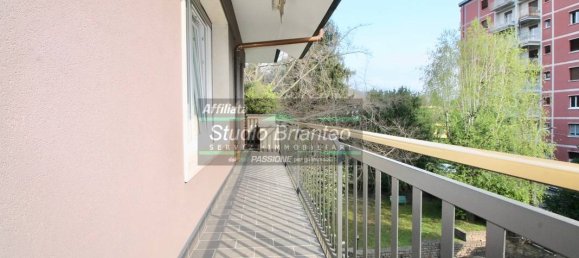 3 Schlafzimmer Wohnung in Carate Brianza, Italy, Nr. 258858 7