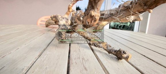 3 Schlafzimmer Wohnung in Carate Brianza, Italy, Nr. 258858 16