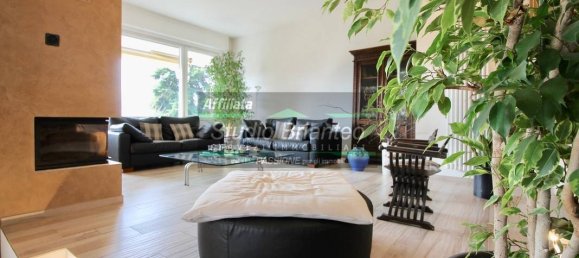 3 Schlafzimmer Wohnung in Carate Brianza, Italy, Nr. 258858 34